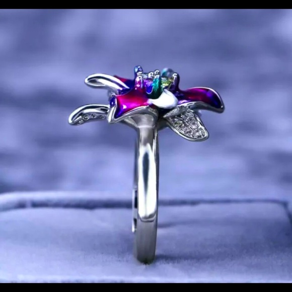 🤩 Last One 🤩Gorgeous Flower .925 Silver Ring - Picture 6 of 7
